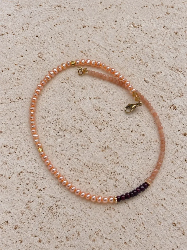 Collier Nacre d'Aurore & Rubis